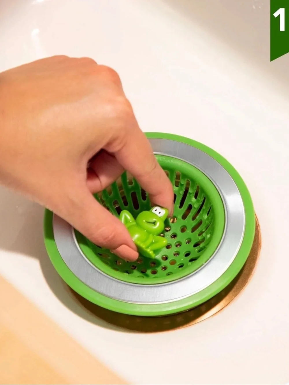 Joie Ribbit Sink Strainer in Bright Green